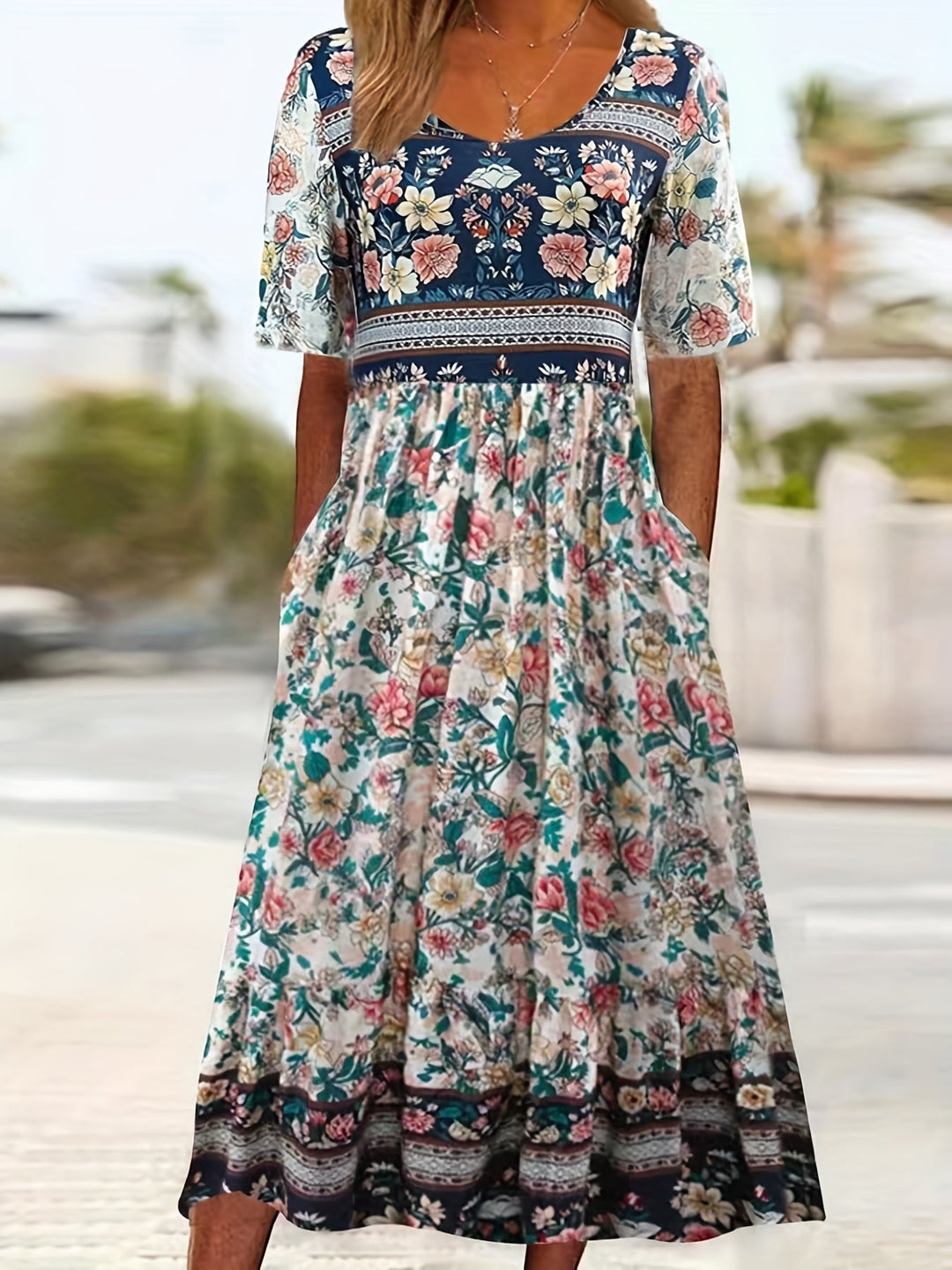 Delilah - Vintage Floral Print Dress