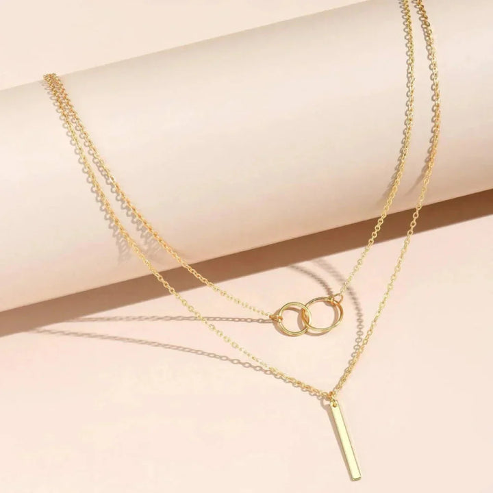 Jasmine – Vintage Gold Dual Circle Pendant Necklace